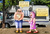 Cartoon: Neapel sehen und sterben (small) by besscartoon tagged mann,frau,paar,beziehung,neapel,napoli,jung,italien,tourist,alt,sterben,tod,urlaub,ferien,wohnmobil,camping,sommer,bess,besscartoon